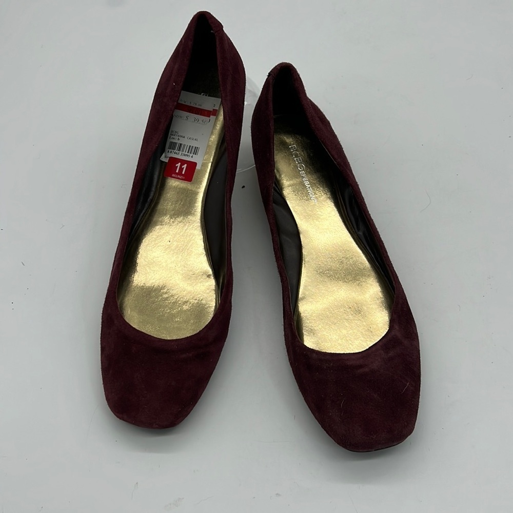 BCB Generation Purple Suede Flats with slight Gold Wedge Heel size 11